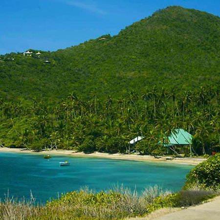 Spring Hotel Bequia Port Elizabeth Экстерьер фото